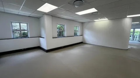 WhatsApp Image 2025-11-20 at 14.34.35.